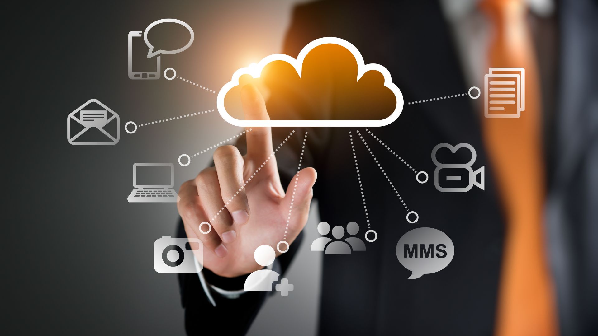 Edge Computing: The Missing Link in Enterprise Hybrid Multi‑Cloud Strategies